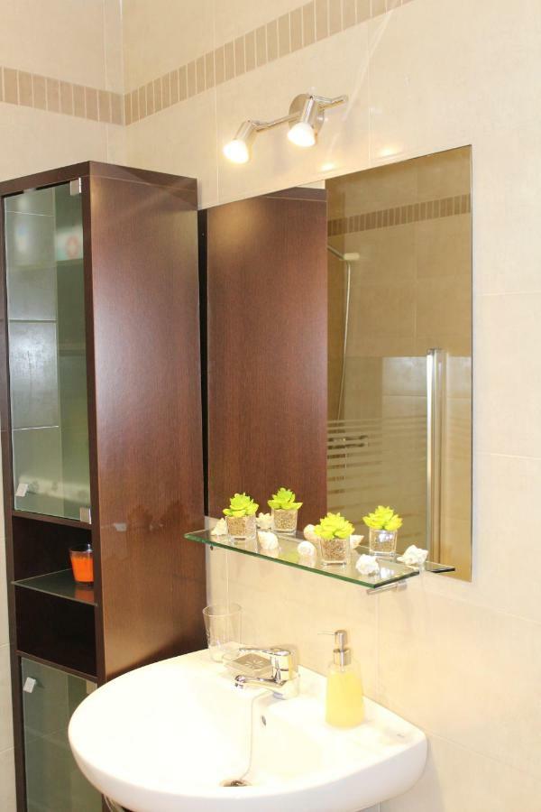 Appartement Apartamento Centro à Cadix Extérieur photo